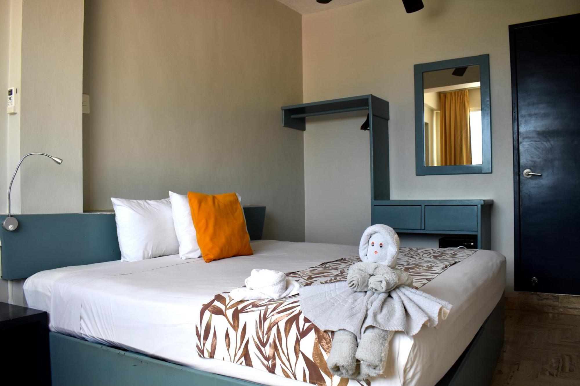 "5Th Av" Sol Del Caribe Apart Hotel (Adults Only) Playa del Carmen Exterior foto